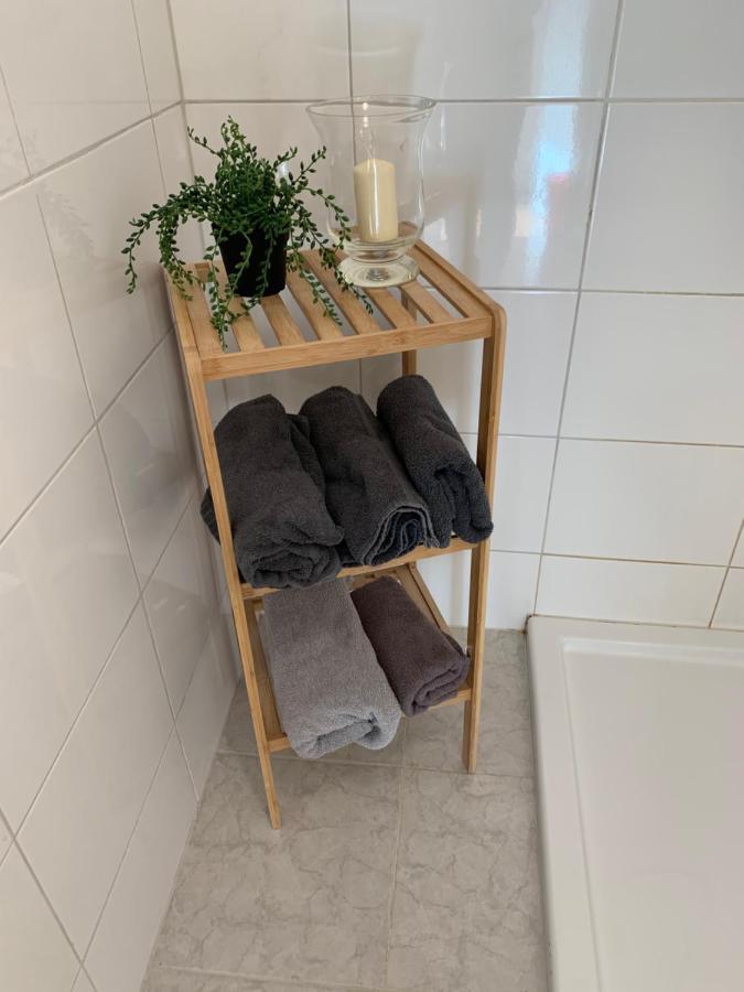 An Der Uniklinik, Mit Eigener Kueche Und Renoviertem Badezimmer, Zentrale Lage Homburg (Saar)