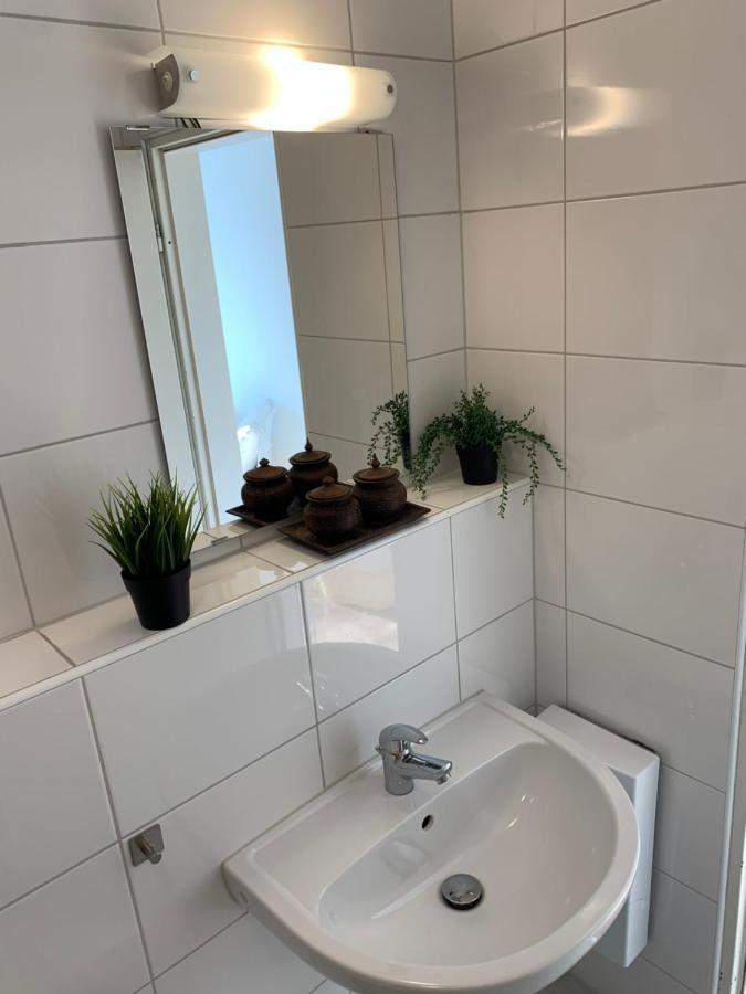 An Der Uniklinik, Mit Eigener Kueche Und Renoviertem Badezimmer, Zentrale Lage Homburg (Saar)